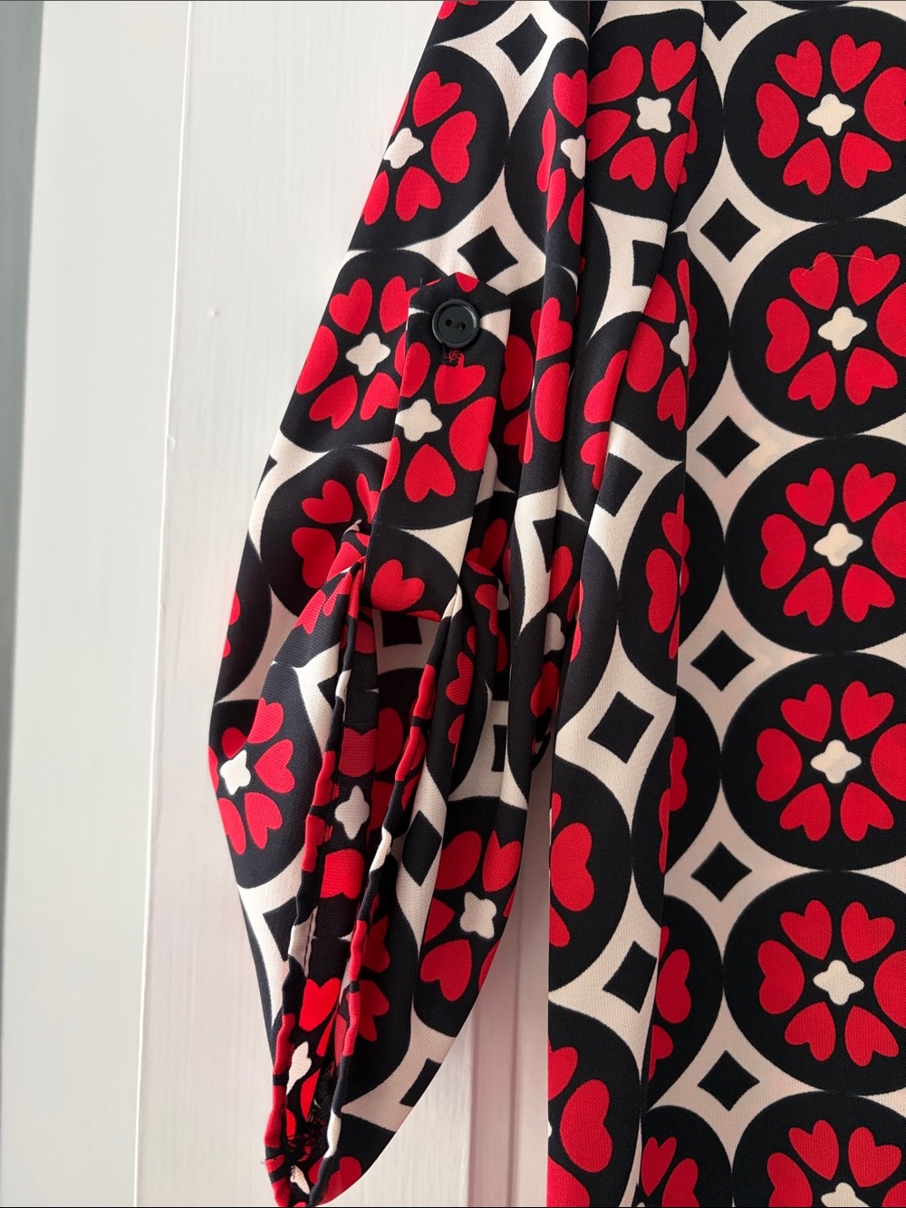 Freeway Geometric Floral Split-Neck Top in Black, Red & Cream - Picture 3 of 4